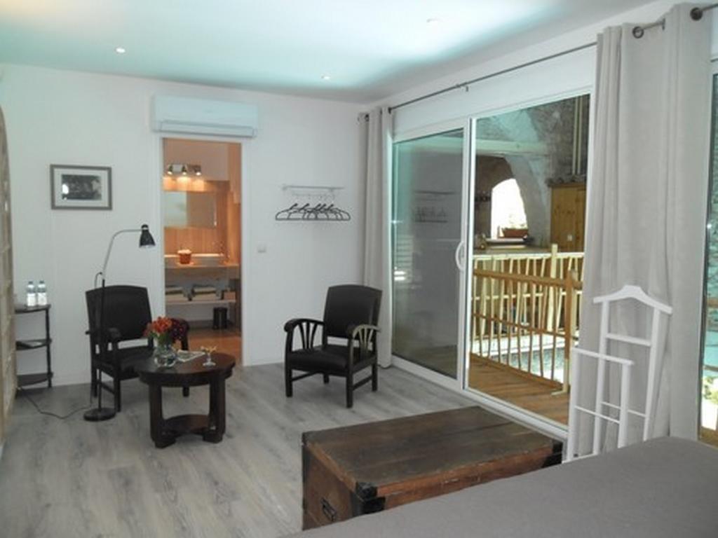 Le Clos D'Isabelle Bed & Breakfast Marsillargues ห้อง รูปภาพ